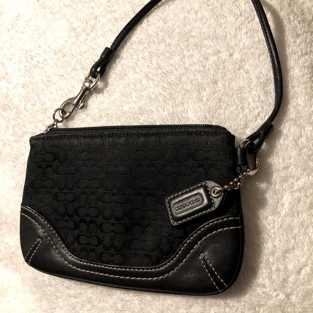Wristlet